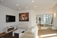 Cannes Rentals, rental apartments and houses in Cannes, France, copyrights John and John Real Estate, picture Ref 023-26