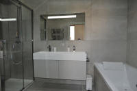 Cannes Rentals, rental apartments and houses in Cannes, France, copyrights John and John Real Estate, picture Ref 026-20