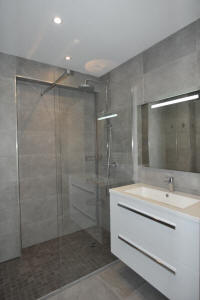 Cannes Rentals, rental apartments and houses in Cannes, France, copyrights John and John Real Estate, picture Ref 050-07