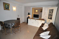 Cannes Rentals, rental apartments and houses in Cannes, France, copyrights John and John Real Estate, picture Ref 051-02