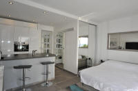 Cannes Rentals, rental apartments and houses in Cannes, France, copyrights John and John Real Estate, picture Ref 065-15