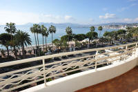 Cannes Rentals, rental apartments and houses in Cannes, France, copyrights John and John Real Estate, picture Ref 090-06
