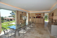 Cannes Rentals, rental apartments and houses in Cannes, France, copyrights John and John Real Estate, picture Ref 102-15