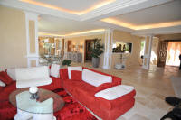 Cannes Rentals, rental apartments and houses in Cannes, France, copyrights John and John Real Estate, picture Ref 102-18