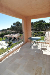 Cannes Rentals, rental apartments and houses in Cannes, France, copyrights John and John Real Estate, picture Ref 102-41
