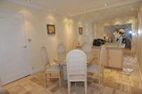 Cannes Rentals, rental apartments and houses in Cannes, France, copyrights John and John Real Estate, picture Ref 127-02