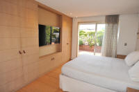 Cannes Rentals, rental apartments and houses in Cannes, France, copyrights John and John Real Estate, picture Ref 129-18