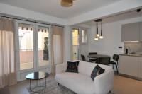 Cannes Rentals, rental apartments and houses in Cannes, France, copyrights John and John Real Estate, picture Ref 132-03