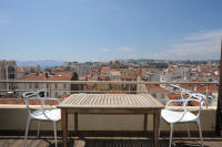 Cannes Rentals, rental apartments and houses in Cannes, France, copyrights John and John Real Estate, picture Ref 133-06