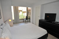 Cannes Rentals, rental apartments and houses in Cannes, France, copyrights John and John Real Estate, picture Ref 136-02