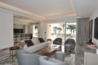 Cannes Rentals, rental apartments and houses in Cannes, France, copyrights John and John Real Estate, picture Ref 154-08