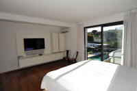 Cannes Rentals, rental apartments and houses in Cannes, France, copyrights John and John Real Estate, picture Ref 157-20