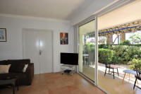 Cannes Rentals, rental apartments and houses in Cannes, France, copyrights John and John Real Estate, picture Ref 163-08