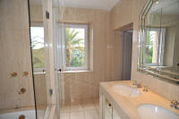 Cannes Rentals, rental apartments and houses in Cannes, France, copyrights John and John Real Estate, picture Ref 168-35