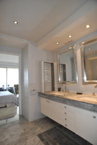 Cannes Rentals, rental apartments and houses in Cannes, France, copyrights John and John Real Estate, picture Ref 186-23