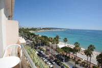 Cannes Rentals, rental apartments and houses in Cannes, France, copyrights John and John Real Estate, picture Ref 209-06