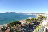 Cannes Rentals, rental apartments and houses in Cannes, France, copyrights John and John Real Estate, picture Ref 209-11
