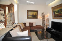 Cannes Rentals, rental apartments and houses in Cannes, France, copyrights John and John Real Estate, picture Ref 243-04