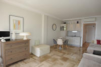 Cannes Rentals, rental apartments and houses in Cannes, France, copyrights John and John Real Estate, picture Ref 310-04