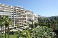 Cannes Rentals, rental apartments and houses in Cannes, France, copyrights John and John Real Estate, picture Ref 002-04