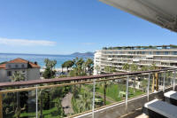 Cannes Rentals, rental apartments and houses in Cannes, France, copyrights John and John Real Estate, picture Ref 006-01