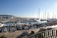 Cannes Rentals, rental apartments and houses in Cannes, France, copyrights John and John Real Estate, picture Ref 018-03