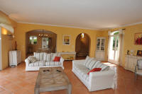Cannes Rentals, rental apartments and houses in Cannes, France, copyrights John and John Real Estate, picture Ref 032-11