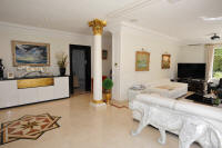 Cannes Rentals, rental apartments and houses in Cannes, France, copyrights John and John Real Estate, picture Ref 053-06