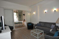 Cannes Rentals, rental apartments and houses in Cannes, France, copyrights John and John Real Estate, picture Ref 074-02