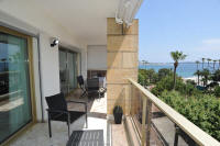 Cannes Rentals, rental apartments and houses in Cannes, France, copyrights John and John Real Estate, picture Ref 075-02