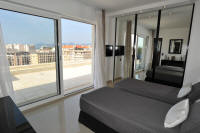 Cannes Rentals, rental apartments and houses in Cannes, France, copyrights John and John Real Estate, picture Ref 093-14