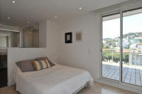 Cannes Rentals, rental apartments and houses in Cannes, France, copyrights John and John Real Estate, picture Ref 097-21