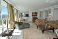 Cannes Rentals, rental apartments and houses in Cannes, France, copyrights John and John Real Estate, picture Ref 103-11