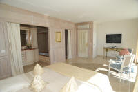 Cannes Rentals, rental apartments and houses in Cannes, France, copyrights John and John Real Estate, picture Ref 103-18