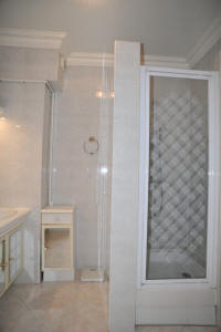 Cannes Rentals, rental apartments and houses in Cannes, France, copyrights John and John Real Estate, picture Ref 107-06