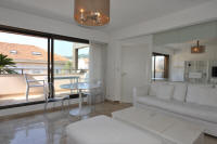 Cannes Rentals, rental apartments and houses in Cannes, France, copyrights John and John Real Estate, picture Ref 178-05
