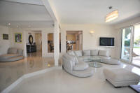 Cannes Rentals, rental apartments and houses in Cannes, France, copyrights John and John Real Estate, picture Ref 179-13