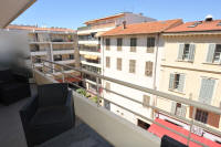 Cannes Rentals, rental apartments and houses in Cannes, France, copyrights John and John Real Estate, picture Ref 181-02