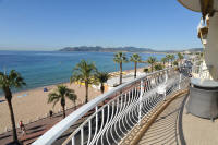 Cannes Rentals, rental apartments and houses in Cannes, France, copyrights John and John Real Estate, picture Ref 197-02