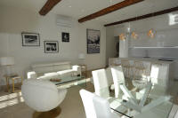 Cannes Rentals, rental apartments and houses in Cannes, France, copyrights John and John Real Estate, picture Ref 242-05