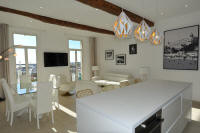 Cannes Rentals, rental apartments and houses in Cannes, France, copyrights John and John Real Estate, picture Ref 242-08