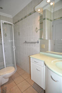 Cannes Rentals, rental apartments and houses in Cannes, France, copyrights John and John Real Estate, picture Ref 279-19