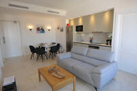 Cannes Rentals, rental apartments and houses in Cannes, France, copyrights John and John Real Estate, picture Ref 283-05