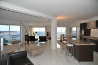 Cannes Rentals, rental apartments and houses in Cannes, France, copyrights John and John Real Estate, picture Ref 290-32
