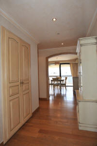 Cannes Rentals, rental apartments and houses in Cannes, France, copyrights John and John Real Estate, picture Ref 317-07