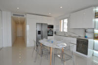 Cannes Rentals, rental apartments and houses in Cannes, France, copyrights John and John Real Estate, picture Ref 318-07