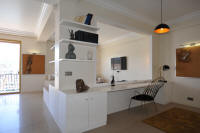 Cannes Rentals, rental apartments and houses in Cannes, France, copyrights John and John Real Estate, picture Ref 327-14