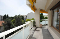 Cannes Rentals, rental apartments and houses in Cannes, France, copyrights John and John Real Estate, picture Ref 329-02