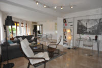 Cannes Rentals, rental apartments and houses in Cannes, France, copyrights John and John Real Estate, picture Ref 329-07