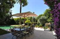 Cannes Rentals, rental apartments and houses in Cannes, France, copyrights John and John Real Estate, picture Ref 332-01